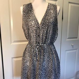 Large Summer Short Dress Black White Flower Print